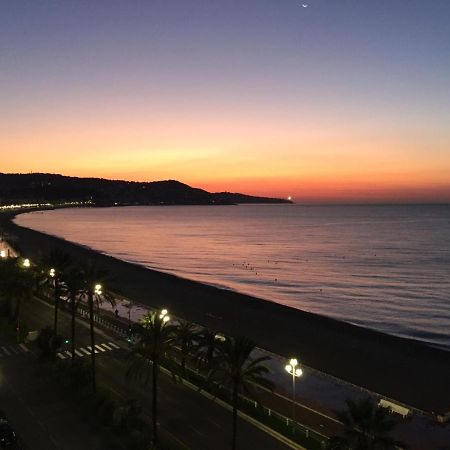 Appartement Front De Mer - Promenade Des Anglais ニース エクステリア 写真